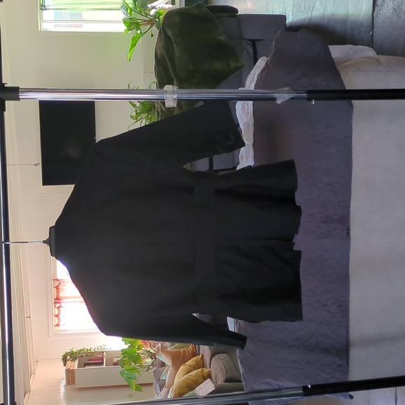 Jacket - Picture 8 of 9